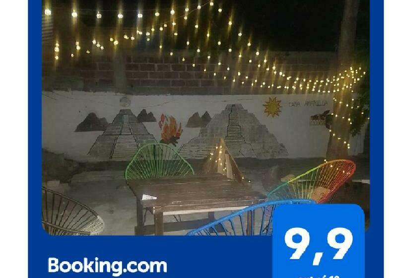 بنسيون Hostal Casa Amarilla Tecámac