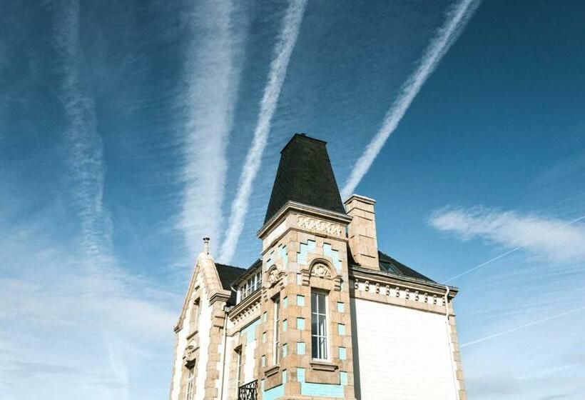 بنسيون La Brise