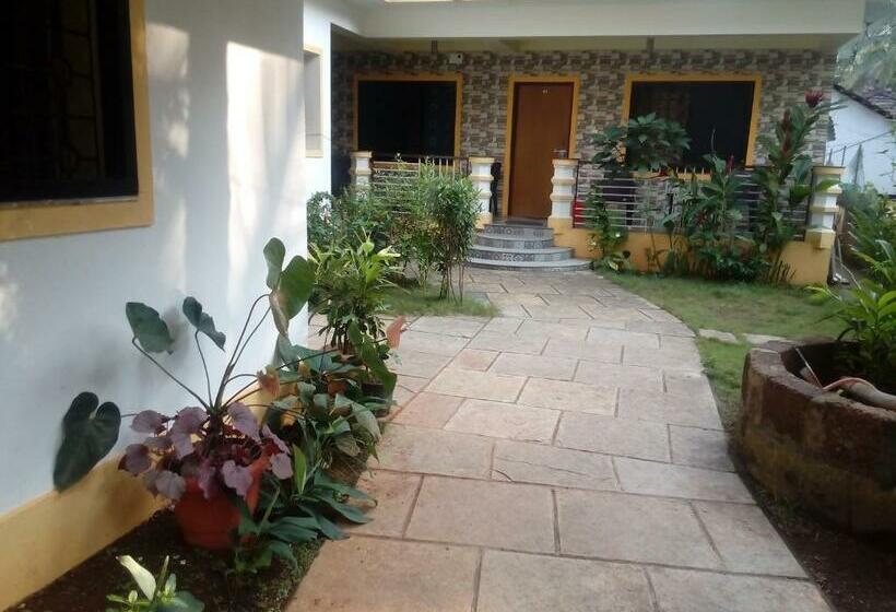 פנסיון St. Anthony Guest House