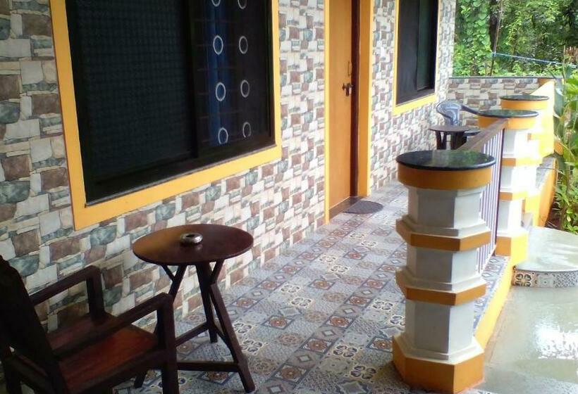 פנסיון St. Anthony Guest House