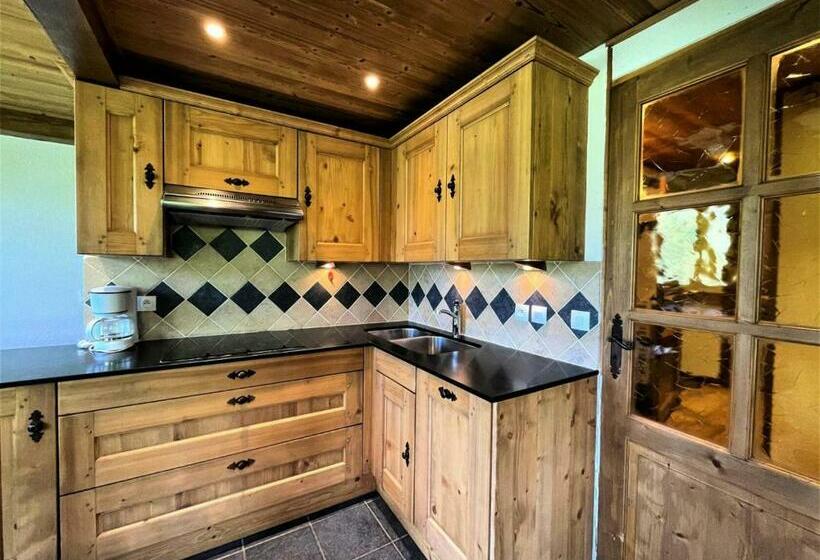 Résidence Bosson   5 Pièces Pour 8 Personnes 784