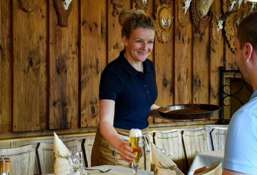 호스텔 Gasthaus Jägerhaus