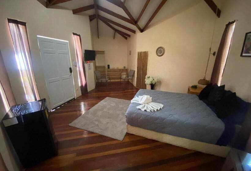 هاستل Grand Park Manuel Antonio Adults Only