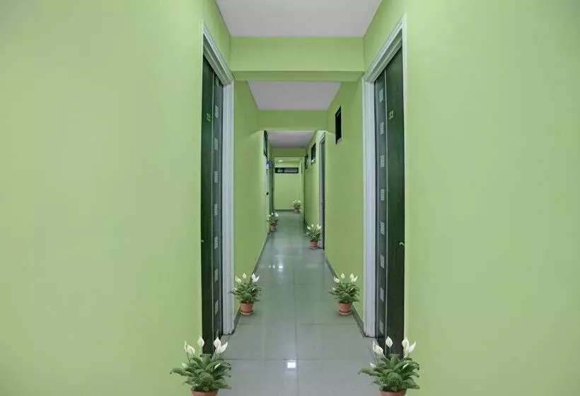 Hotelli Oyo 88302 Shyam Residency