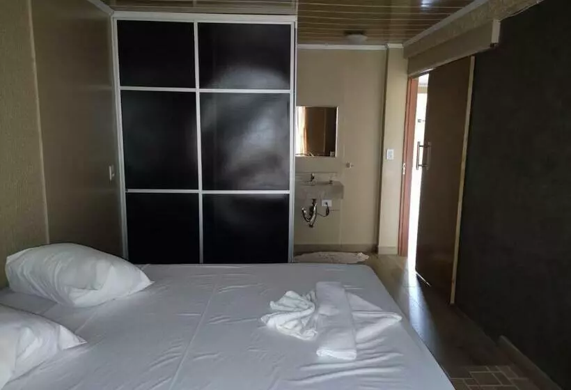 Hotelli Vitoria Regia