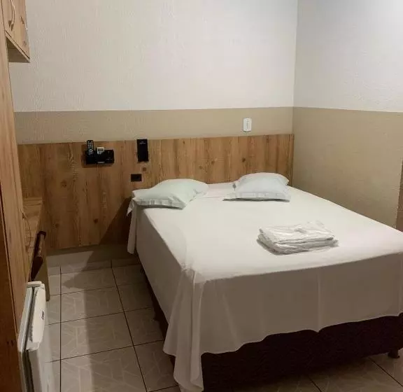 Hotelli Vitoria Regia