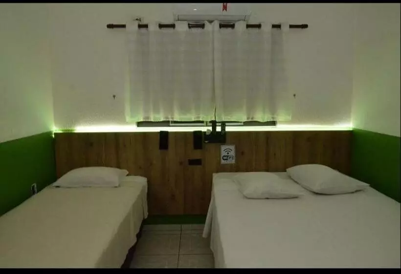 Hotelli Vitoria Regia