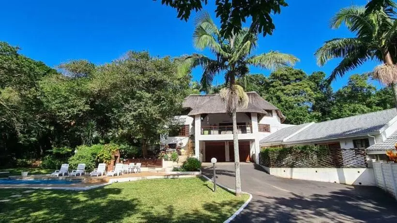 Majatalo 3 Lagoon Getaways