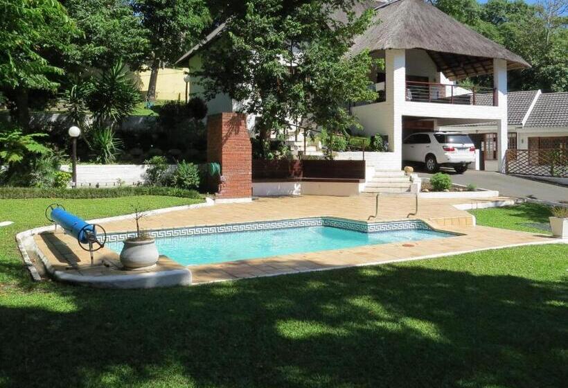 Пансион 3 Lagoon Getaways