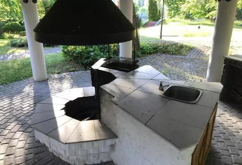 ペンション Imola Garden Vendégház