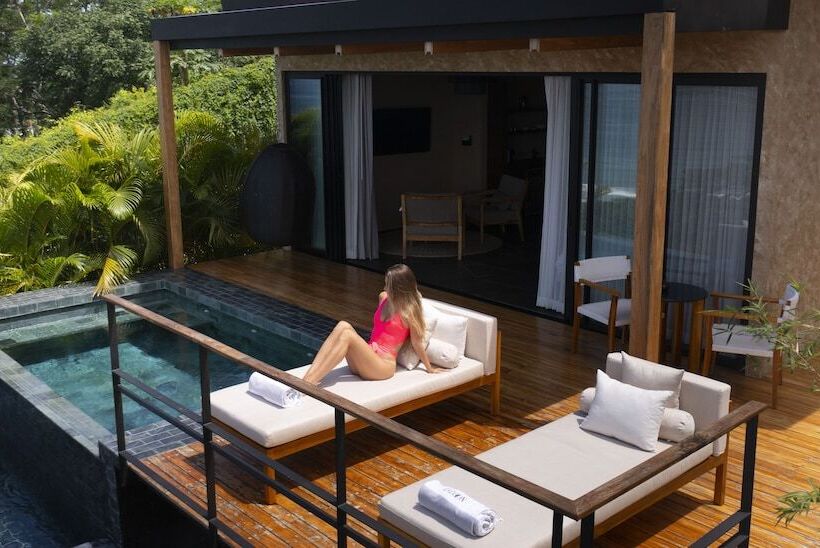 فندق Laloon Luxury Suites Adults Only