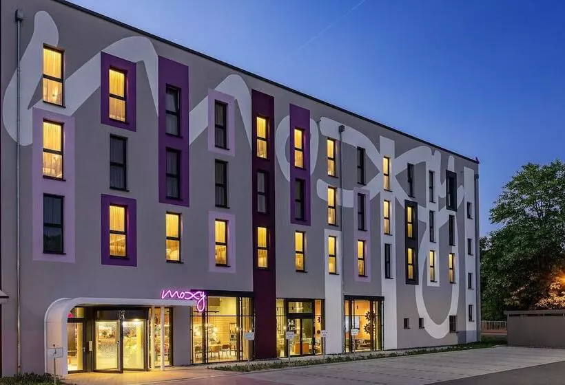 Hotelli Moxy Simmern