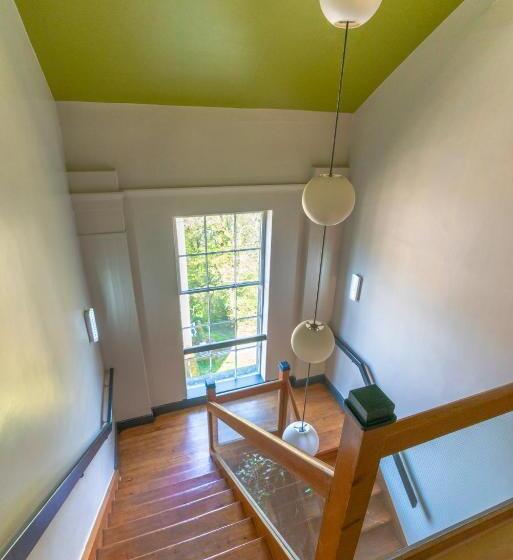 Iou Hebden Bridge Vegetarian Hostel