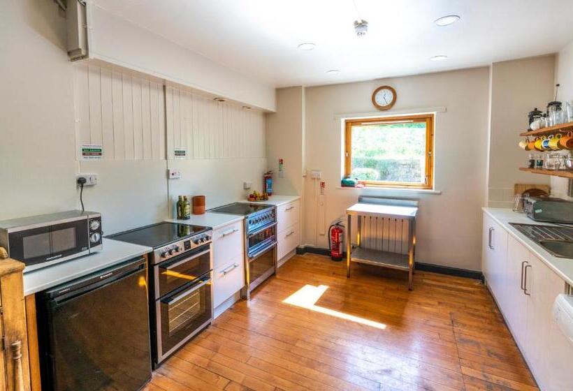 Iou Hebden Bridge Vegetarian Hostel