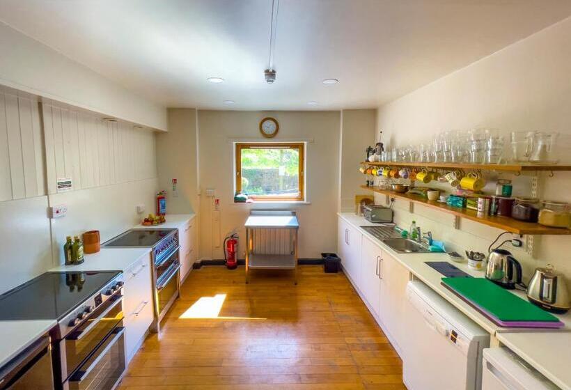 Iou Hebden Bridge Vegetarian Hostel