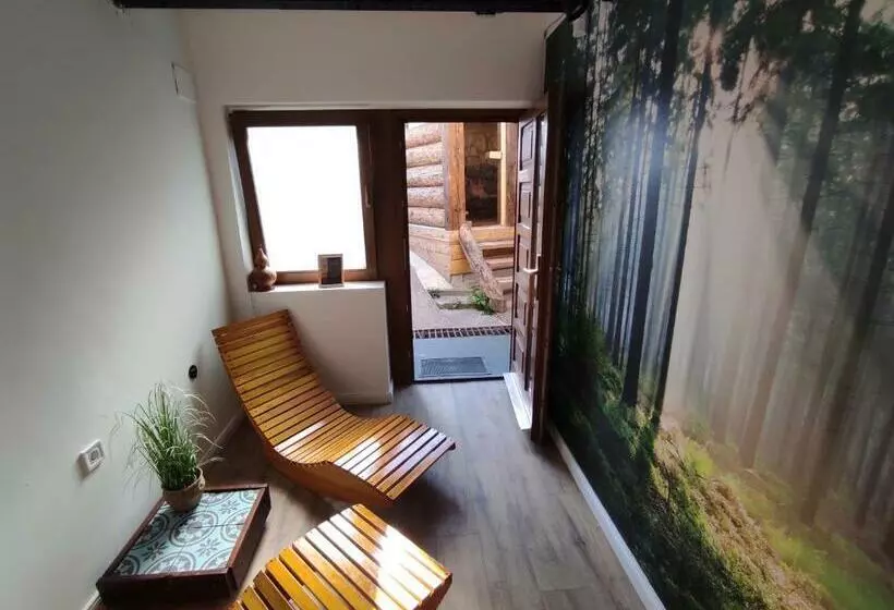 ペンション Napraszállás Vendégház