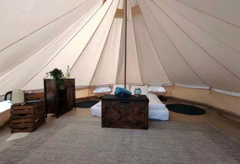 ペンション Napraszállás Vendégház