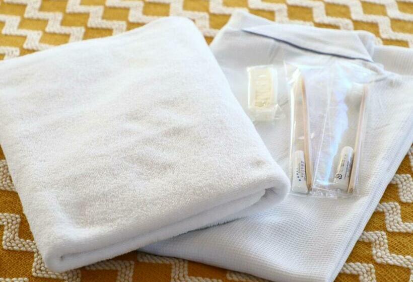 & Glamping Act Futtsu