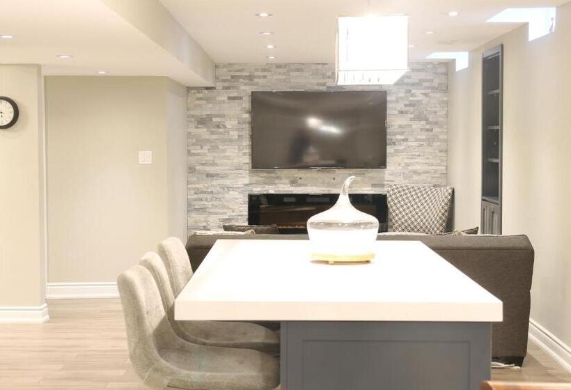 Fully Furnished Guest Suite