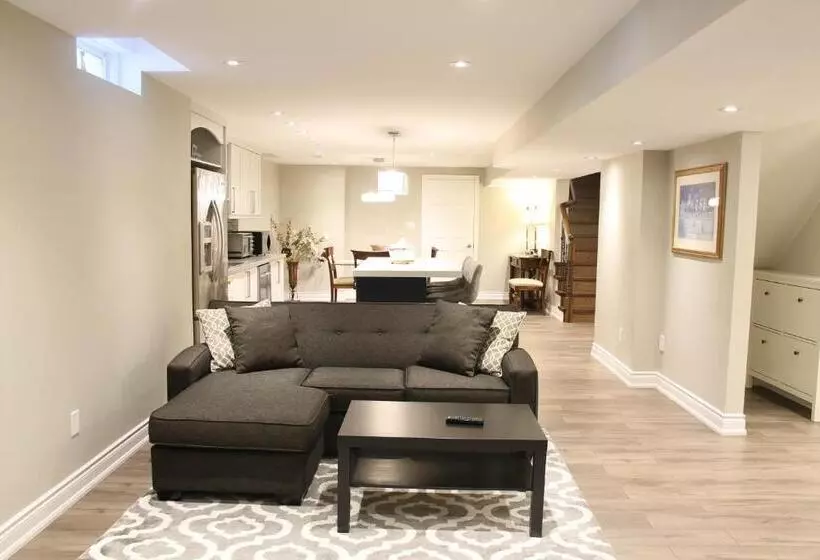 Fully Furnished Guest Suite