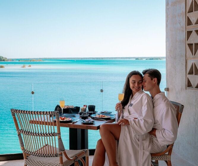فندق Amainah Bacalar Adults Only