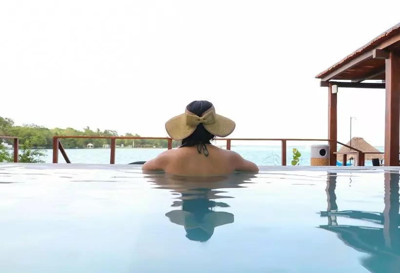 Hotelli Amainah Bacalar Adults Only