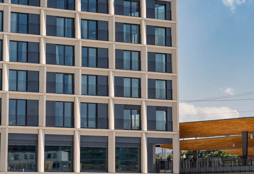 هتل D Bulle La Gruyere