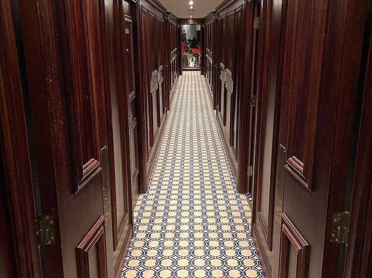 هتل Ocean Mist Leith