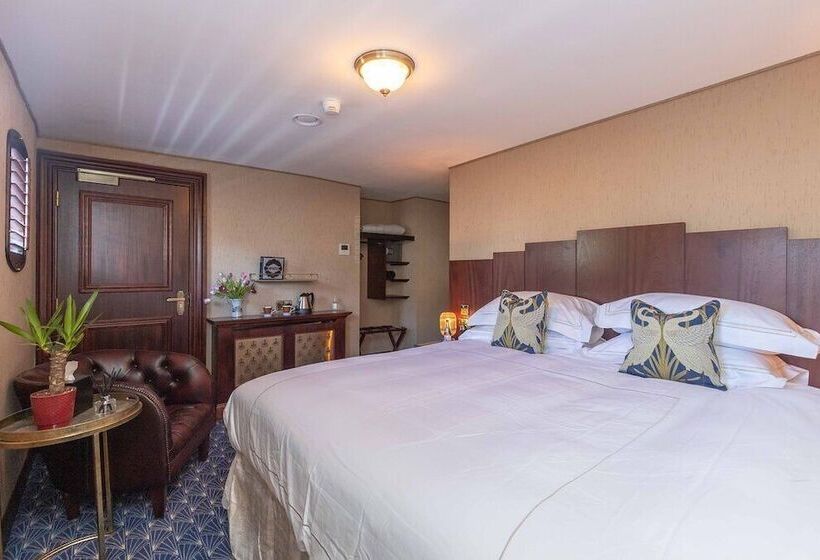 هتل Ocean Mist Leith