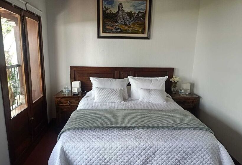 هتل Parador De Antigua