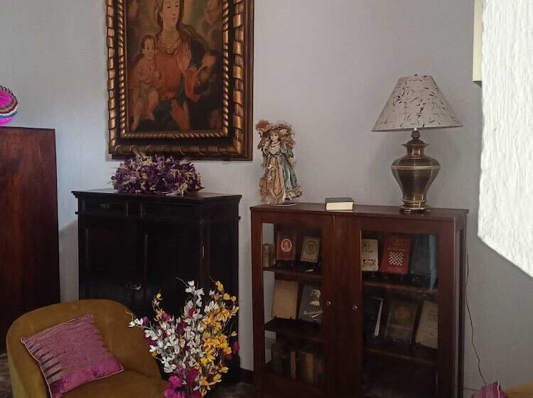 هتل Parador De Antigua