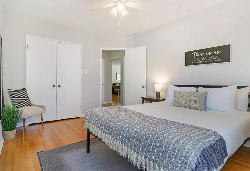 Modern & Comfy 2br Apt Near Restaurants Bell 2c