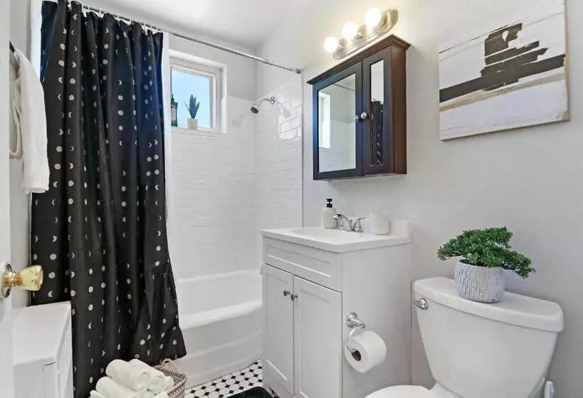 Modern & Comfy 2br Apt Near Restaurants Bell 2c