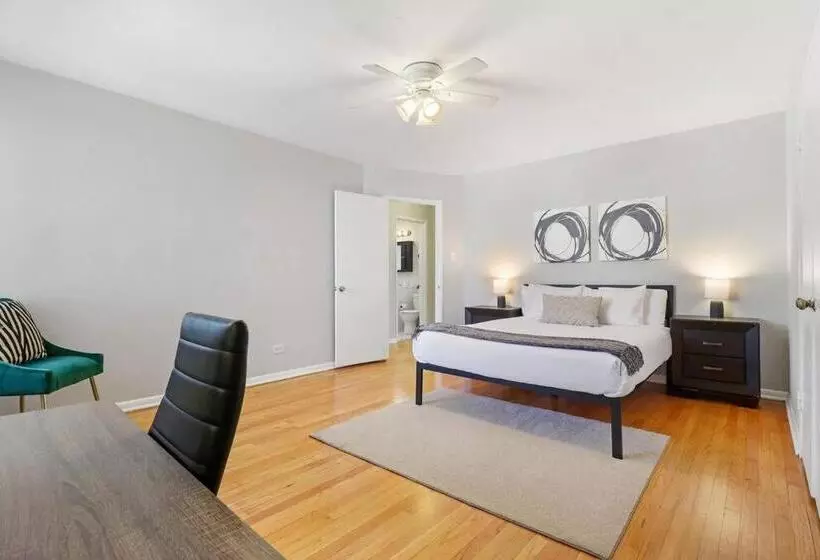 Modern & Comfy 2br Apt Near Restaurants Bell 2c