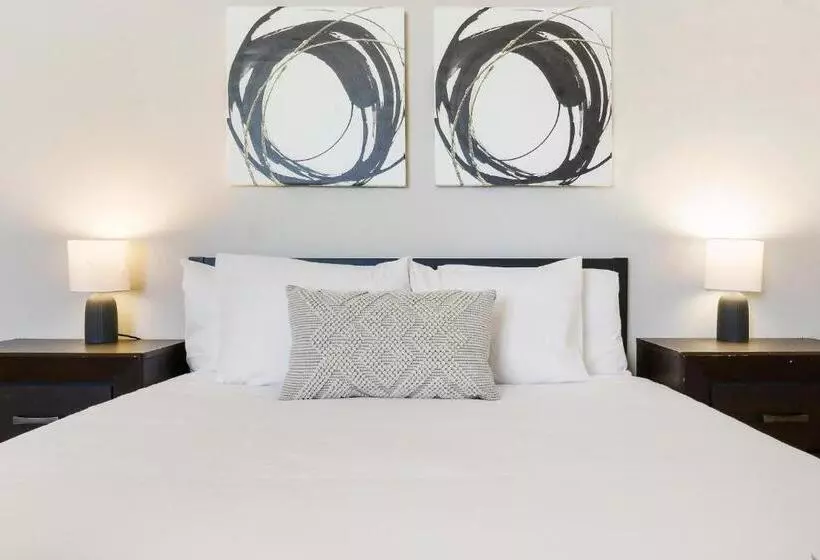 Modern & Comfy 2br Apt Near Restaurants Bell 2c