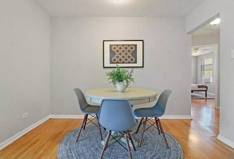 Modern & Comfy 2br Apt Near Restaurants Bell 2c
