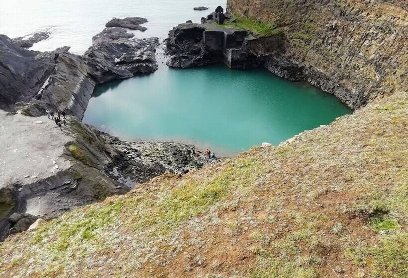 Nuthatch Lodge Is Set In 24 Acres Of Woodparkland Near The Village Of Cenarth