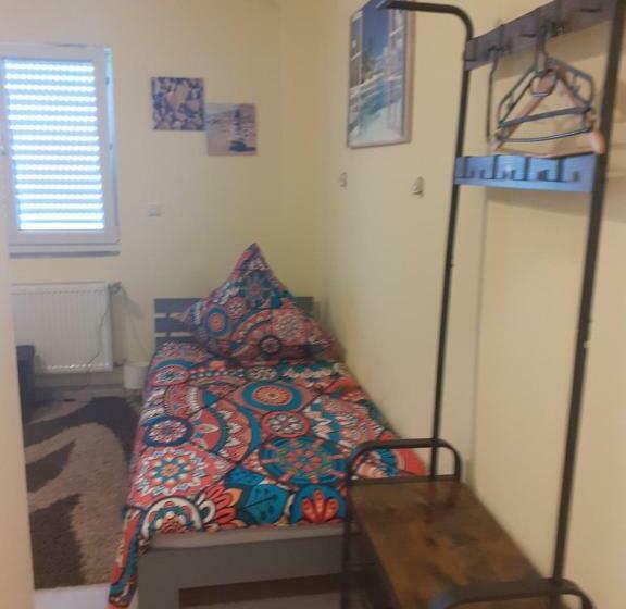 פנסיון Casa Mia Russotto Zimmervermietung