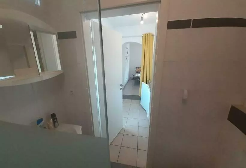 Majatalo Casa Mia Russotto Zimmervermietung