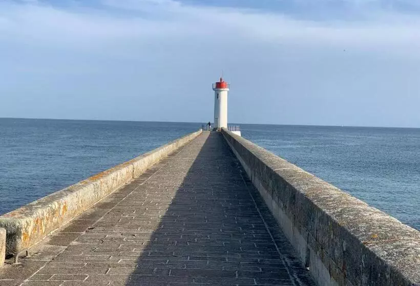 Duplex Vue Mer   La Plage à 150m ! 1 Ch Mezzanine Et 1 Ch Cabine   Garage Digicode