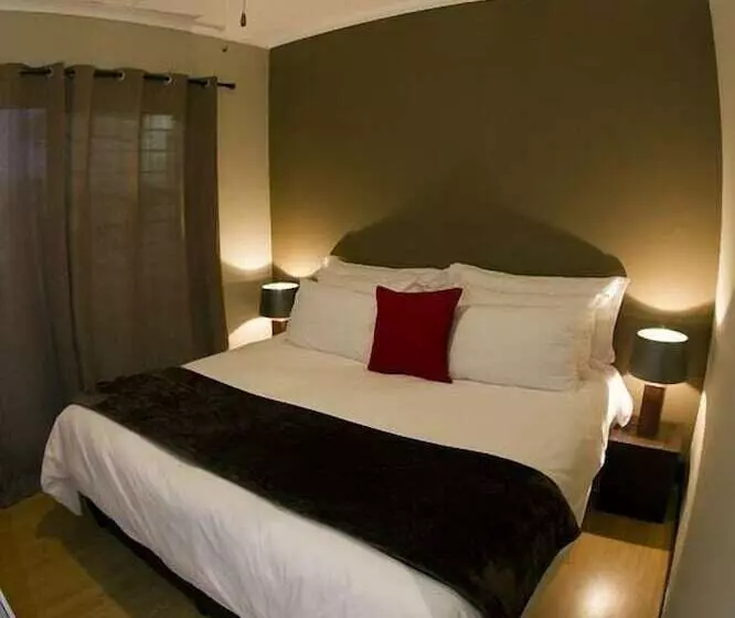 住宿加早餐 The Roundhouse