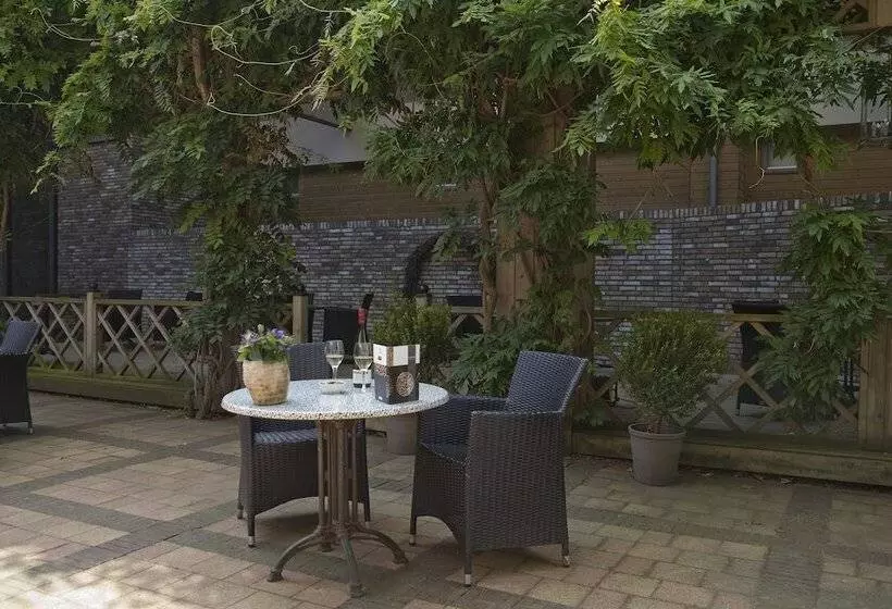 Boutique Hotel & Restaurant Cordial