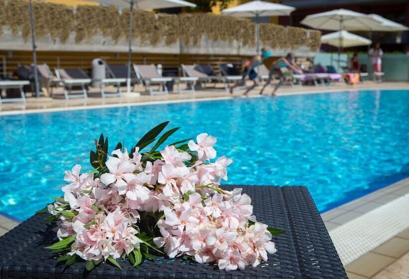 Catania Hills Residence