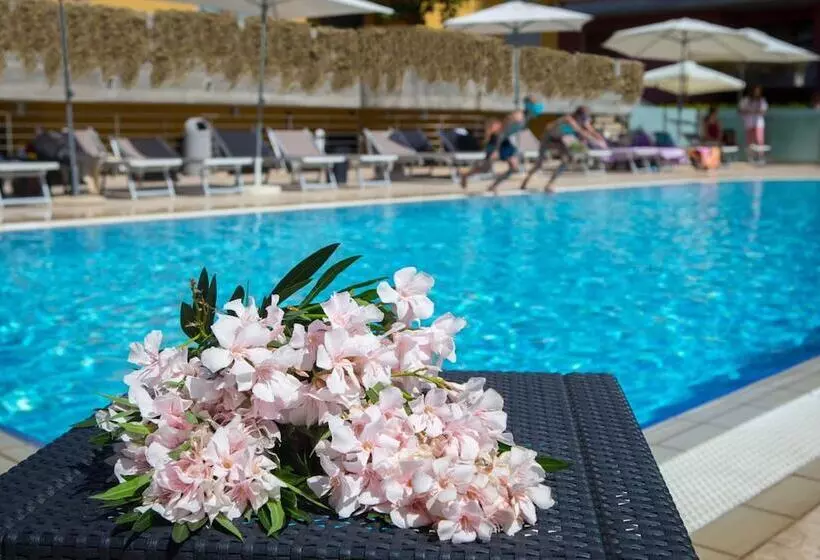 Catania Hills Residence