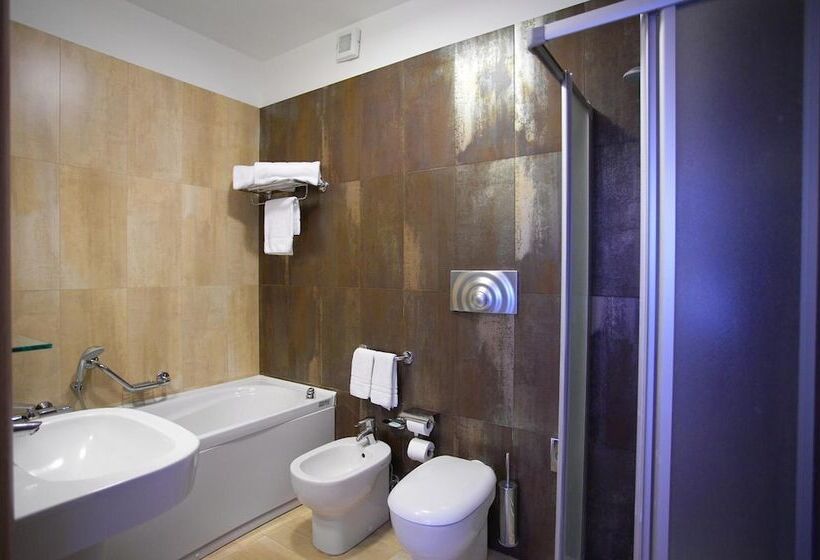 Catania Hills Residence