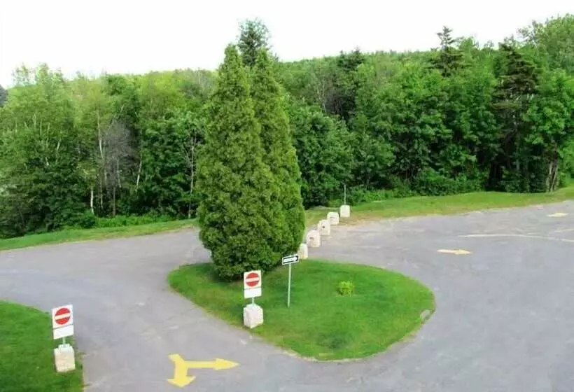 Отель Auberge La Rocaille