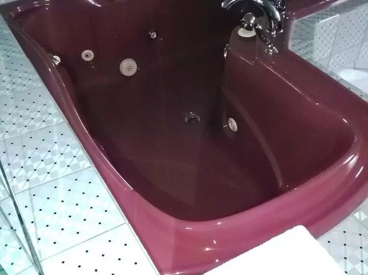 Отель Auberge La Rocaille