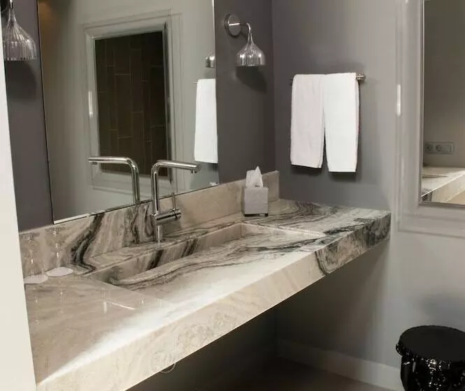 Boutique Hotel & Restaurant Cordial