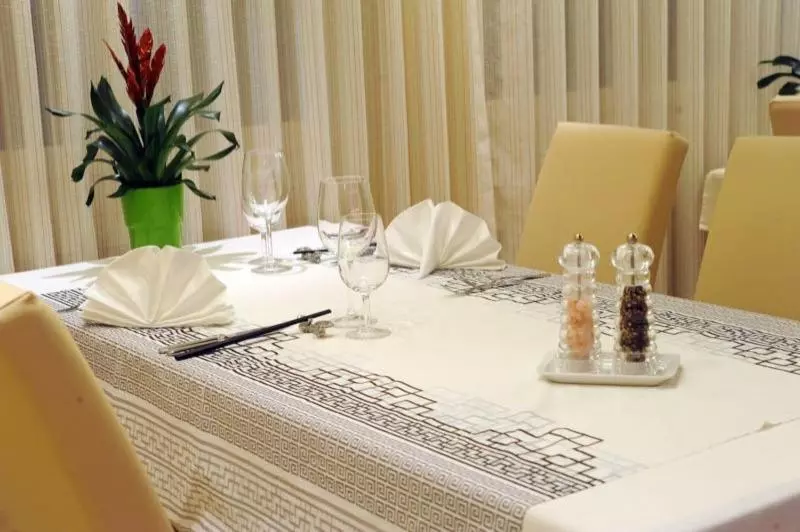 Hotel Falken Am Rotsee