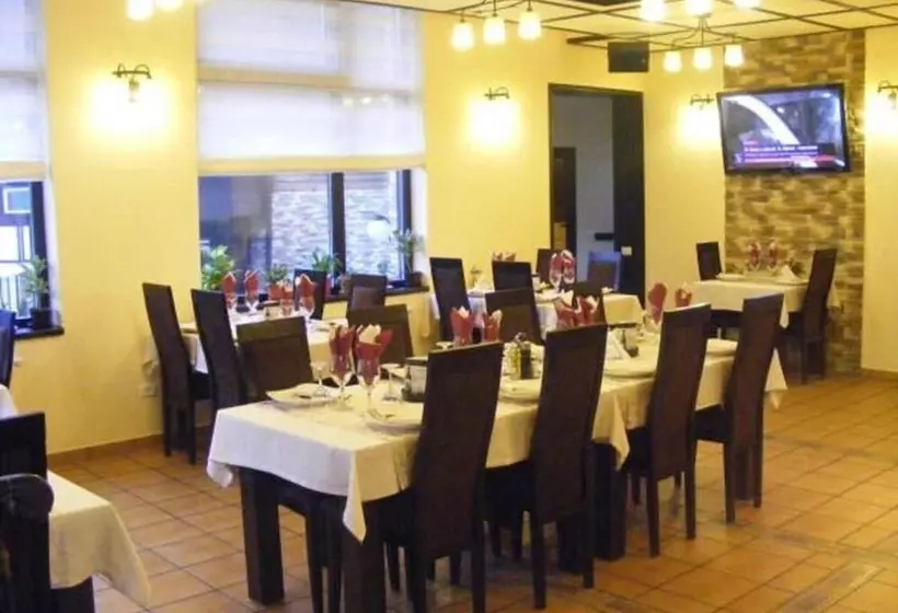 Hotel Hillden Lodge & Restaurant